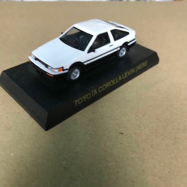 京商 トヨタ カローラ レビン AE86 1/64 ミニカー 