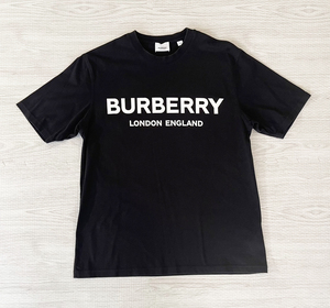 1円スタート！美品！【 BURBERRY LONDON / バーバリーロンドン 】★ ロゴ Tシャツ ★ XSサイズ ★ クリーニング後の出品 ！