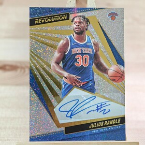 ジュリアス・ランドル 2021-22 Panini Revolution Julius Randle Auto 直筆サインカード ニューヨーク・ニックス