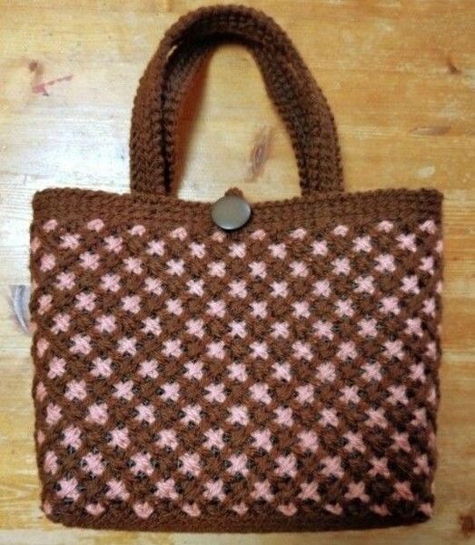 ハンドメイドバッグ 手編みバッグ ハンドバッグ