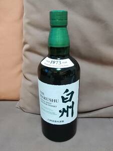 サントリーウイスキー 白州 700ml NV SINCE 1973 YEAR THE HAKUSHU　SINGLE MALT WHISKY