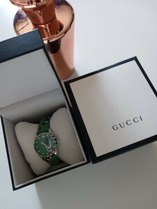 gucci 腕時計 稼働品