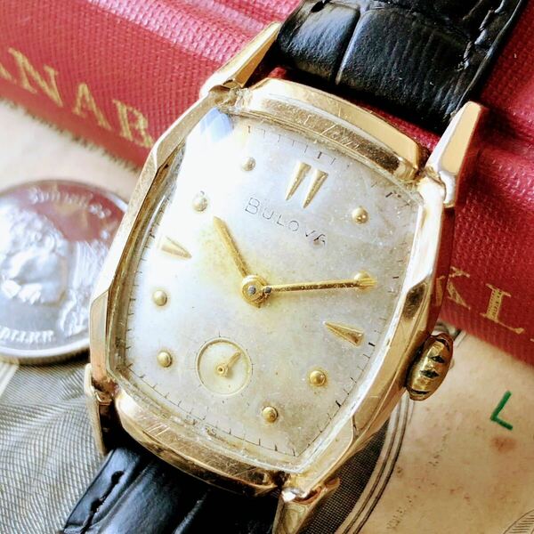 #3101【シックでお洒落】メンズ 腕時計 ブローバ 機械式 手巻き BULOVA 金張り 動作品 1953年 アンティーク ヴィンテージ 17石 四角