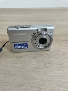 1円スタート　Olympus オリンパス FE-190 コンパクトデジタルカメラ 現状品