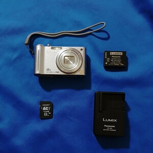 ☆　 Panasonic パナソニック LUMIX DMC-ZX3 コンパクトデジタルカメラ 充電器　充電池　メモリーカード　送料無料　☆