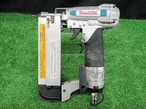 中古品 makita マキタ 35mm ピンタッカ AF351