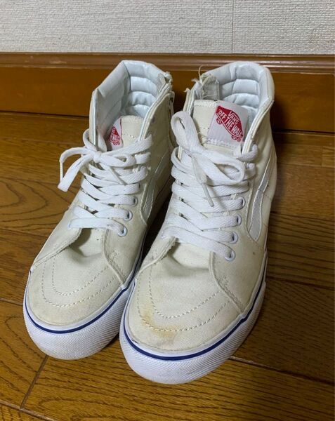 VANS ハイカットスニーカー