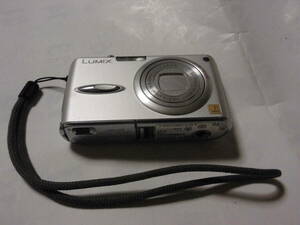 状態良好　Panasonic LUMIX DMC-FX01 デジタルカメラ 動作品