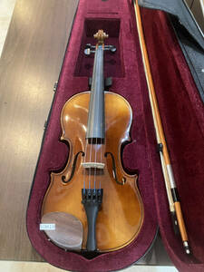 バイオリン【楽器店出品】チェコ製 Antonius Stradivarius. Cremonensis ラベル 　1/2サイズ　完全整備済！オークション限定特別価格！