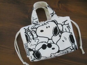 * hand made * compact .. present bag!(^^)! Mini lunch bag pouch bag rice ball onigiri pouch!(^^)! Snoopy natural 