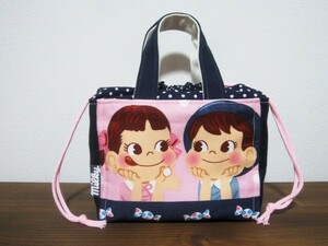 * hand made * lovely!(^^)! compact .. present bag Mini lunch bag pouch bag rice ball onigiri pouch Peko-chan go in . go in . also!