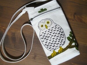 * hand made * lovely .... san!(^^)!. san . shoulder bag smartphone shoulder lovely!(^^)! living thing sakoshu owl 