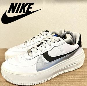 WMNS AIR FORCE 1 PLT.AF.ORM LV8 "WHITE BLACK" DX3199-100 （ホワイト/メタリックシルバー/セイル/ブラック）