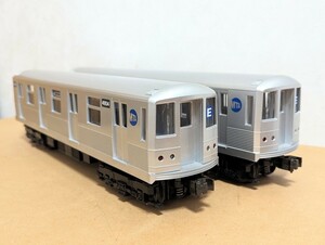 MTH 3線式Oゲージ ニューヨーク地下鉄 R44 増結2両セット ジャンクにて