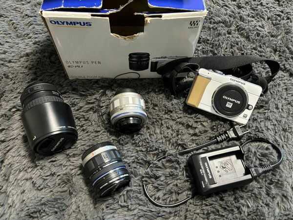 オリンパス PEN E-PL1 ダブルズームキット ミラーレス式一眼デジタルカメラ