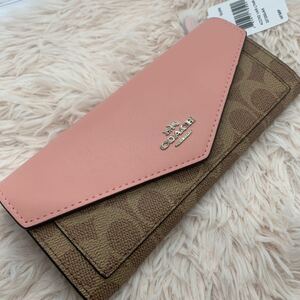 新品未使用 COACHコーチ　レディースの長財布　カーキシグネチャー