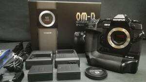 【美品♪】OLYMPUS オリンパス OM-D E-M1X ボディ 2037万画素 ミラーレス 一眼 カメラ/動作品
