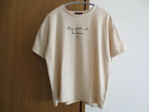 ☆LOVETOXIC　ラブトキ　ロゴT　Tシャツ　M（150㎝）　筆記体　バックプリント　ベージュ　半袖