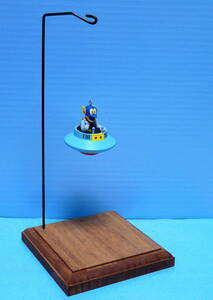  バードマン 円盤を操縦して空を飛ぶ 台座付フィギュア（完成品）藤子不二雄Aアニメ 1個 
