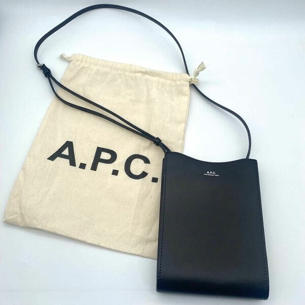 【美品】　A.P.C JAMIE ネックポーチ　ショルダーバッグ　ブラック　 レザー アーペーセー