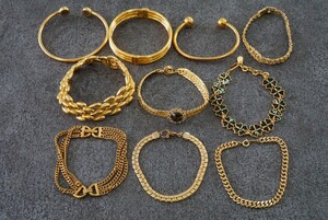 B1458 abroad made contains Gold color bracele bangle arm wheel Vintage accessory large amount set together . summarize set sale 