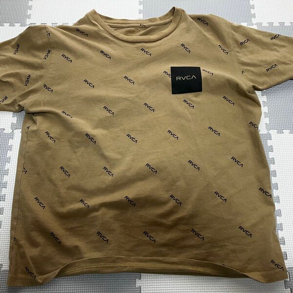 Tシャツ 半袖Tシャツ　ルーカ　RVCA