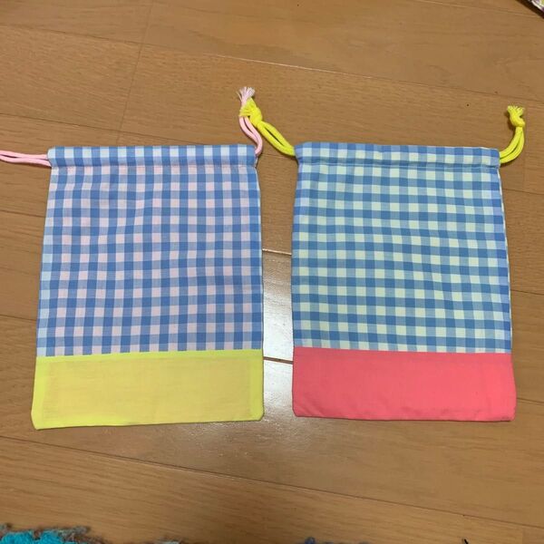 ハンドメイド 巾着袋2個セット