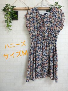 ハニーズ　Honeys　 ひざ丈　 ワンピース　サイズM レディース 花柄