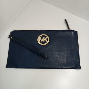 MICHAEL KORS WRIST BAG マイケルコースクラッチバッグ　黒