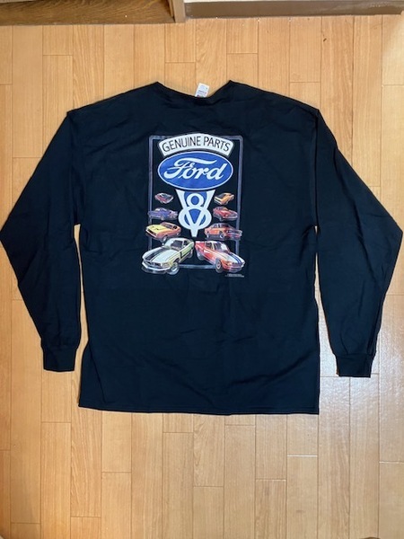 ★新品！未使用！Ford フォード バックプリント　XL ワンポイントロゴ Tシャツ 長袖 輸入品 秋服　冬服　アメ車　 海外！