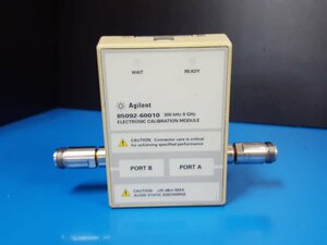 [NBC]「現状販売」Agilent 85092C 電子校正(Ecal)モジュール 300kHz-9GHz Electronic Calibration Module, Opt. 00F (85092-60010) #3560