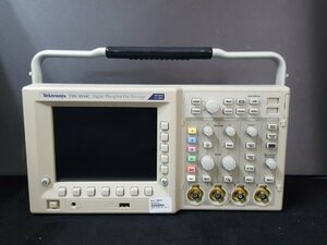 [NBC] Tektronix TDS3034C デジタル・フォスファ・オシロスコープ 300MHz 4ch 5GS/s Oscilloscope, P6139B 4本付き (中古 0494)