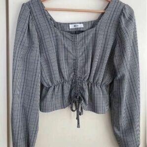 ★WEGO ウィゴー シャーリング パフスリーブ ブラウス