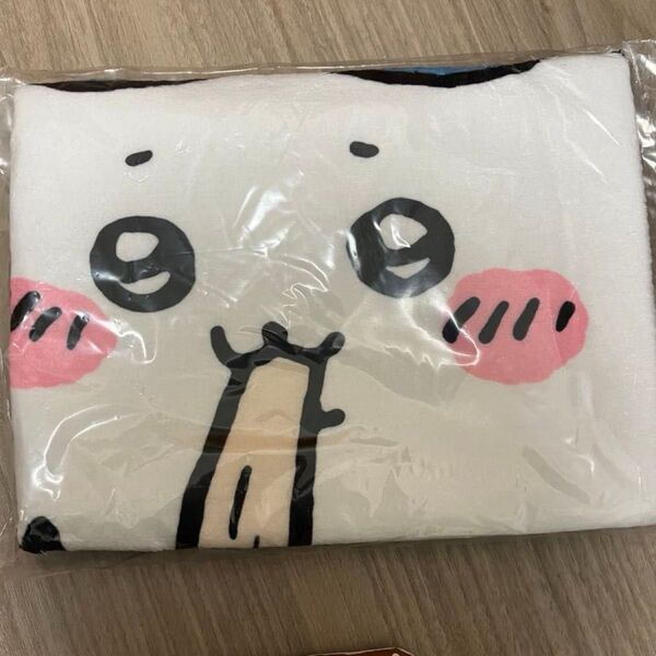 ちいかわ ハチワレ(エッ)ノベルティブランケット