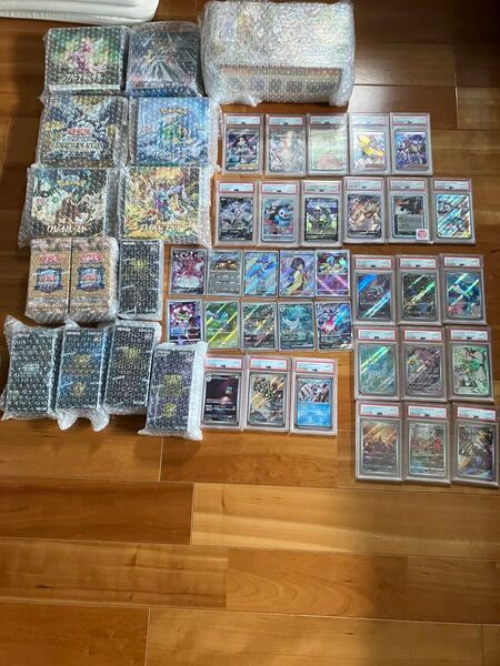 ポケモン、遊戯王いろいろです。単品を金額げ合えばバラ売りさせていただきます。