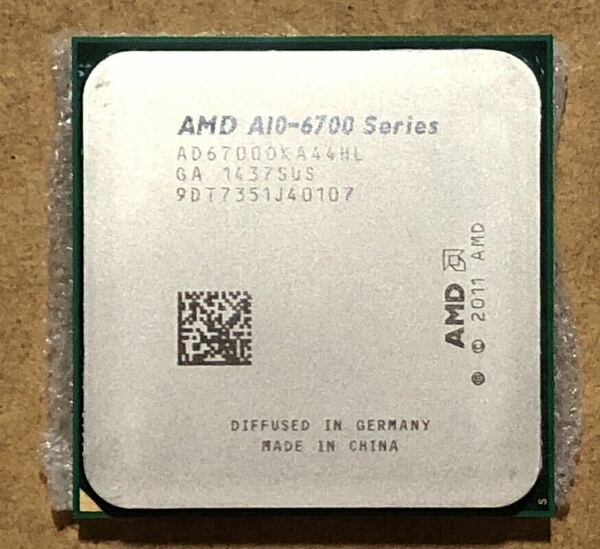 中古CPU AMD A10-6700 + おまけ中古メモリDDR3-1600 2GBx2枚