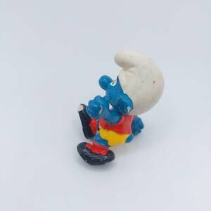 Smurfs Soccer Smurf #20035 Playmaker Vintage Peyo PVC Figurine 1978 Ball Missing 海外 即決