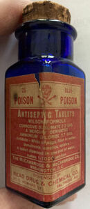 Antique POISON Skull Crossbones Cobalt Blue Medicine Bottle Baltimore MD 海外 即決