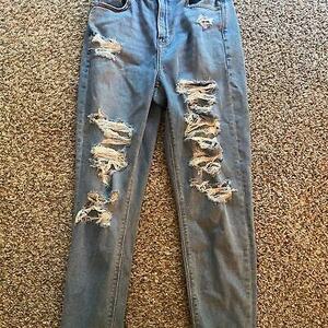 American Eagle Ripped Curvy Mom Jeans Size 4 海外 即決