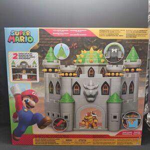 Super Mario Bros Deluxe Bowser's Castle Playset 19 Pieces with Bowser Exclusive 海外 即決