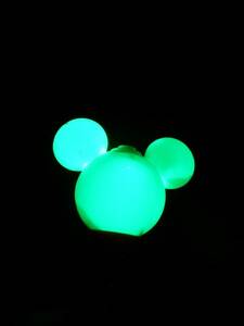 Disney World Magic Kingdom Mickey Light up Wand Multiple Colors Syncronized beat 海外 即決