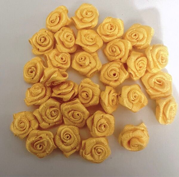 巻薔薇 花モチーフ デコパーツ リボンモチーフ ハンドメイド ワンポイント《黄色》【y25】