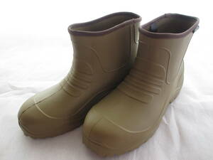 * man and woman use * light weight boots boots Short type garden boots [ Work man plus ]