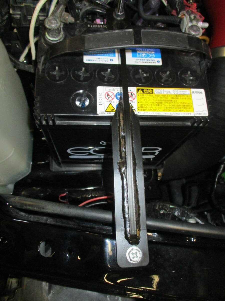 日産 スカイライン BNR32 GTR バッテリー ステー 純正 タイプ