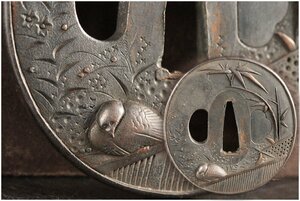 [.. shop .] sword . fine art / Edo period / less ./ copper ground .. silver . wheel . bamboo . dove map circle shape guard on sword /133g/K-134 ( search ) antique / guard on sword /./ Japanese sword / sword fittings /. head / eyes .