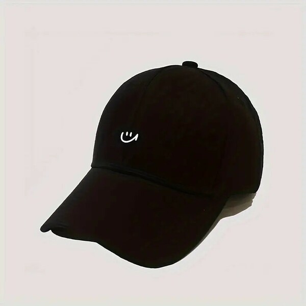 【新品】キャップ／スマイル×黒☆新品未使用☆男女兼用　格安出品 CAP 帽子 黒 シンプル
