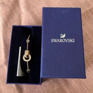 スワロフスキー SWAROVSKI ブレスレット (箱付)