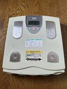 ◆TANITA タニタ TBF-531 体脂肪計付き体重計