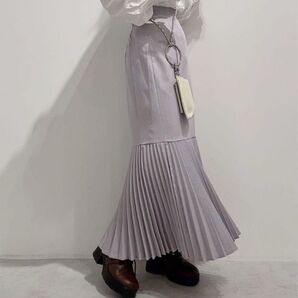 ワンアフターアナザーNICE CLAUP 袖プリーツマーメイドスカート
