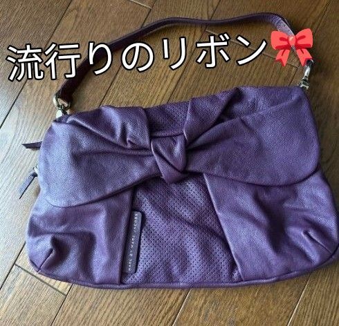 美品 マークバイマークジェイコブス ショルダーバッグ 紫色 パープル